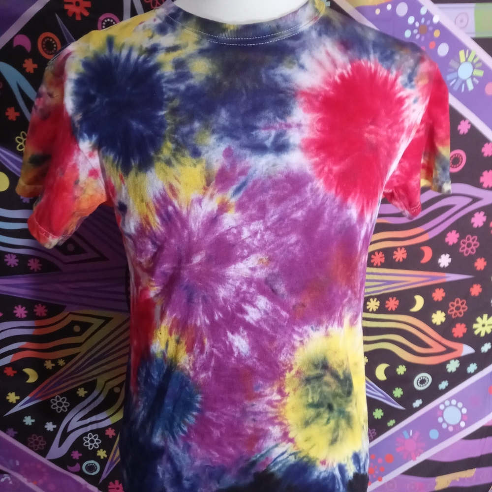 New Gildan Tie-Dye Made With Good Vibes By Me!